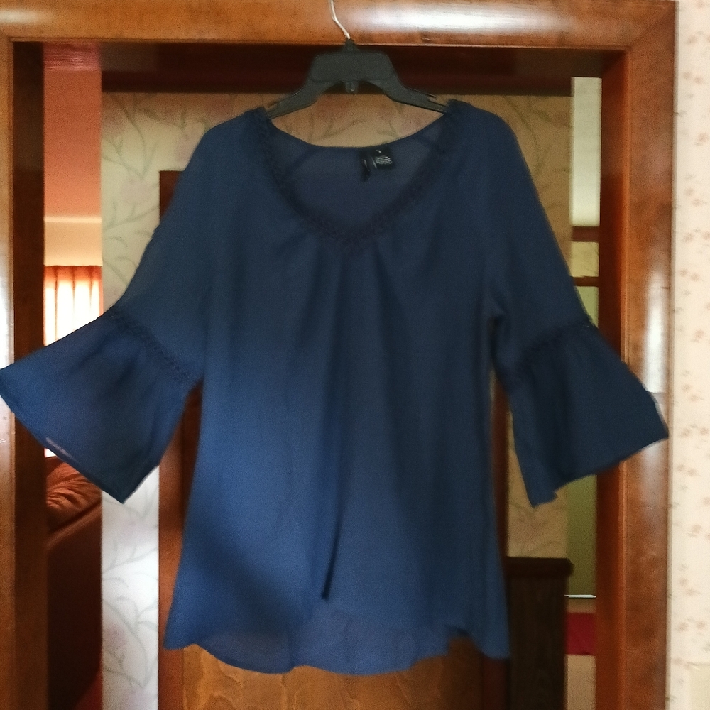 New Direction Women's Peasant Top With Cut Out Side Sleeves Navy Blue
